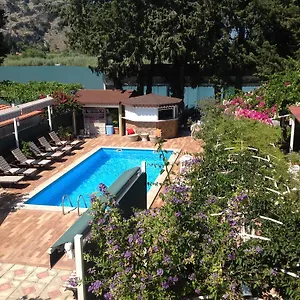 Berg Otel